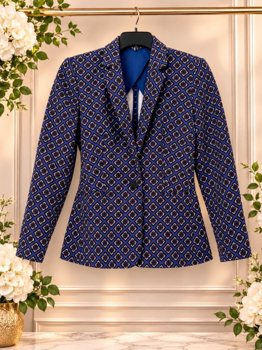 Adorable Express Jacket size 6